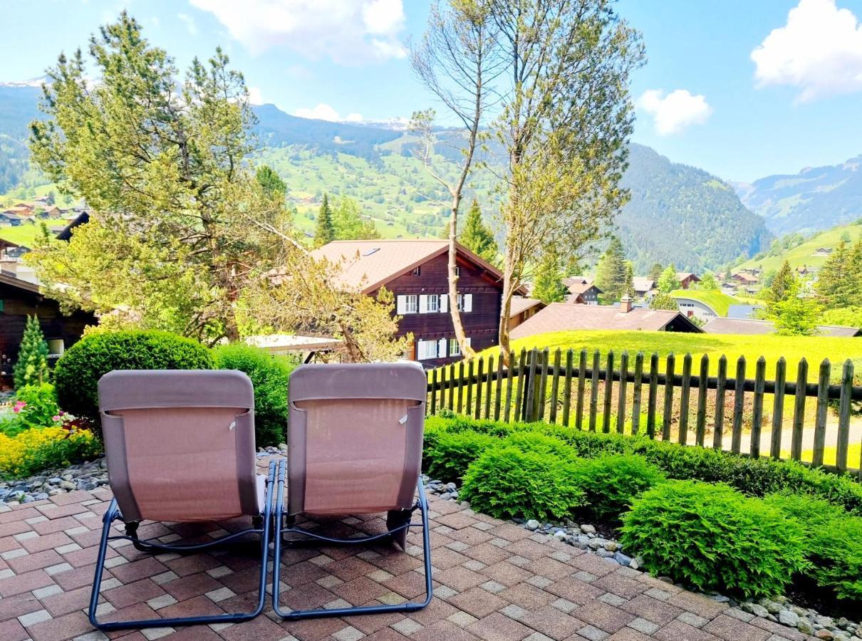 Mom - Alpine Boutique Apartments, Chalet Fagus, Terrace Studio 그린델발트 외부 사진