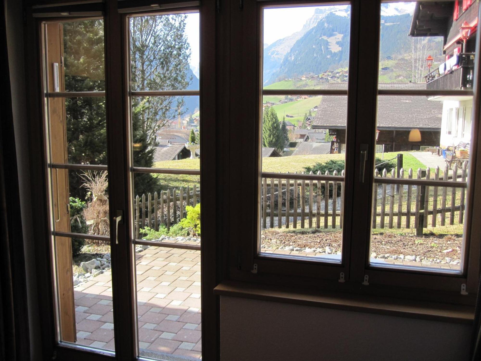 Mom - Alpine Boutique Apartments, Chalet Fagus, Terrace Studio 그린델발트 외부 사진