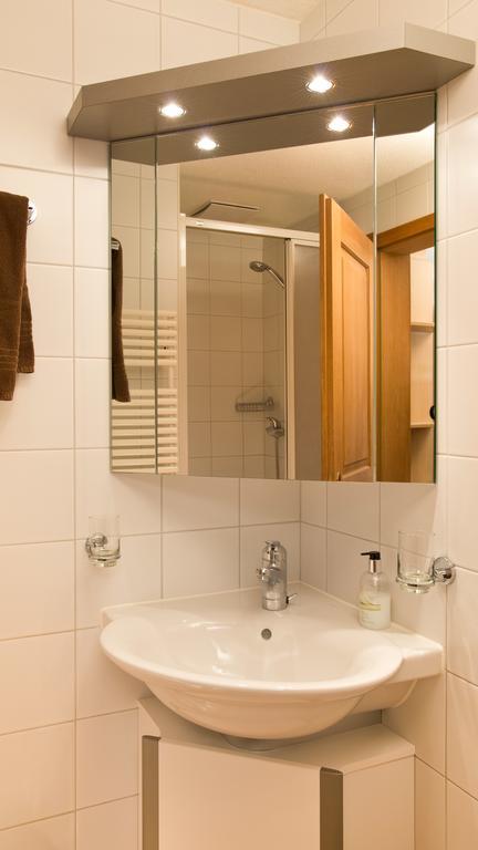 Mom - Alpine Boutique Apartments, Chalet Fagus, Terrace Studio 그린델발트 외부 사진