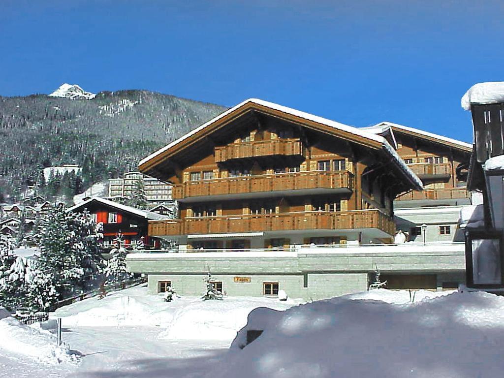 Mom - Alpine Boutique Apartments, Chalet Fagus, Terrace Studio 그린델발트 객실 사진